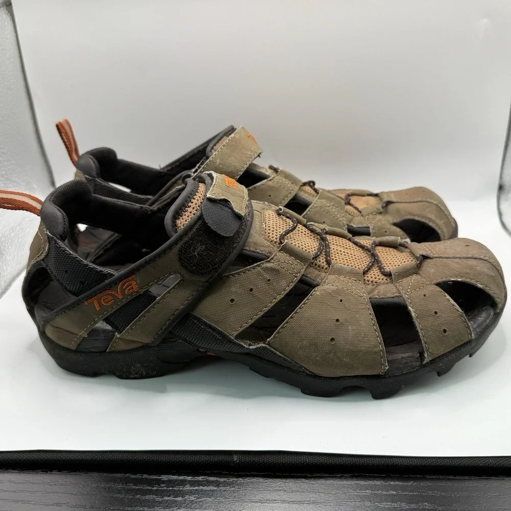 Teva Mens DEACON Sport Sandals Shoes Size US 11 Brown